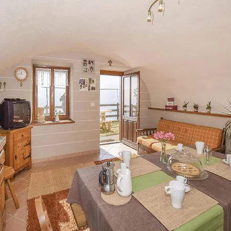 Casa Nenella Holiday home Paesana